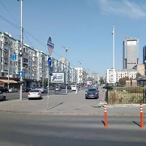 двухкомнатная вид на дворец украина Апартаменты